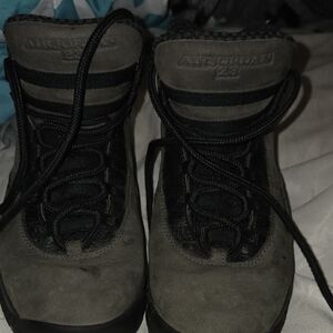 Air Jordan 23 Black and Gray Sneakers